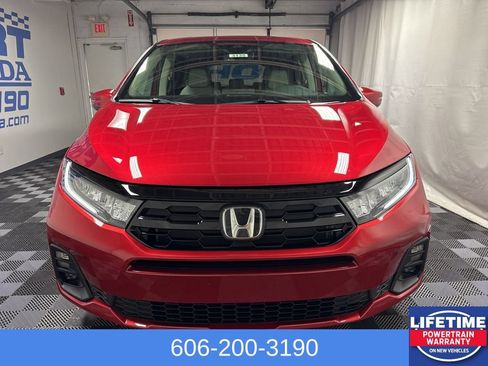 New 2026 Honda Odyssey Elite image 2