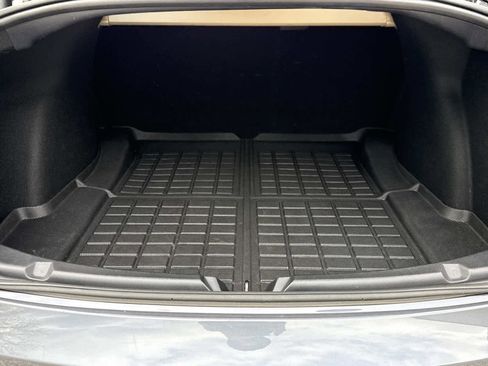 Used 2023 Tesla Model 3 Standard Range RWD image 29