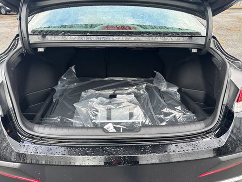 New 2026 Hyundai Elantra SEL Sport image 18