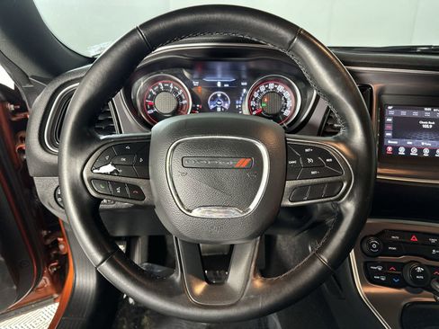 Used 2021 Dodge Challenger SXT RWD image 14