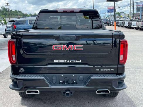 Certified 2023 GMC Sierra 1500 Denali w/ Denali Reserve Package AWD/4WD image 4