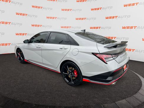 Used 2025 Hyundai Elantra N image 3