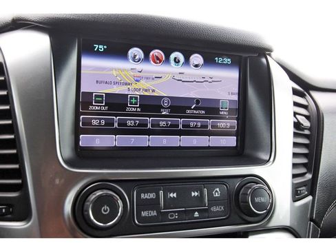 Used 2018 Chevrolet Tahoe LT image 22