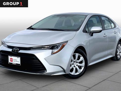 Used 2024 Toyota Corolla LE FWD image 1