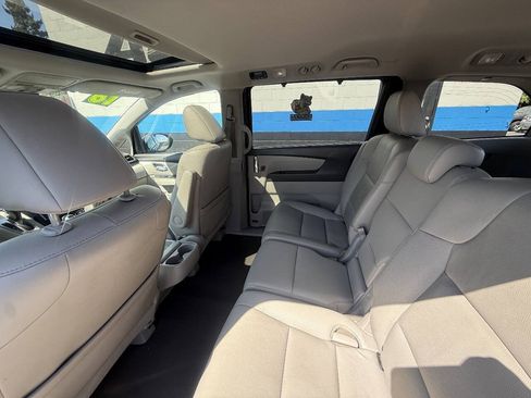 Used 2016 Honda Odyssey EX-L image 19