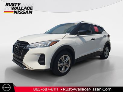 Used 2025 Nissan Kicks Play S