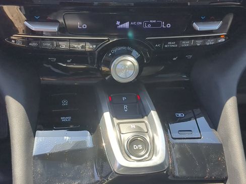 Used 2024 Acura MDX SH-AWD w/ Technology Package image 26