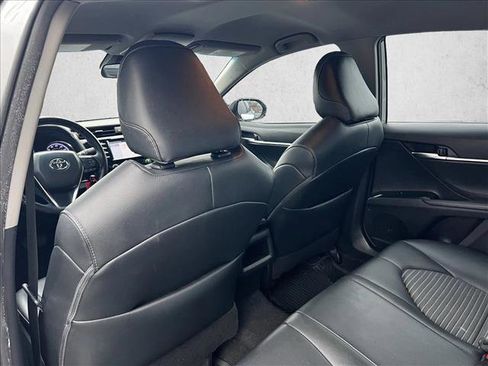 Used 2019 Toyota Camry SE image 17
