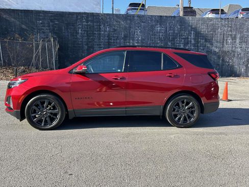 Used 2022 Chevrolet Equinox RS w/ RS Leather Package image 6