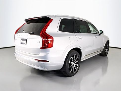 Certified 2025 Volvo XC90 B5 Core image 7