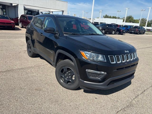 Used 2021 Jeep Compass Sport AWD/4WD image 4