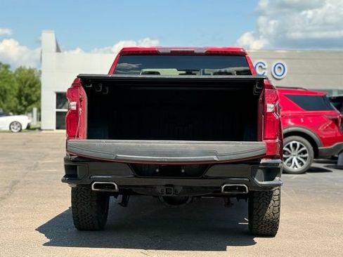 Used 2021 Chevrolet Silverado 1500 Custom Trail Boss w/ LPO, Dark Essentials Package AWD/4WD image 32
