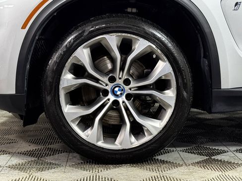Used 2018 BMW X5 xDrive40e image 2