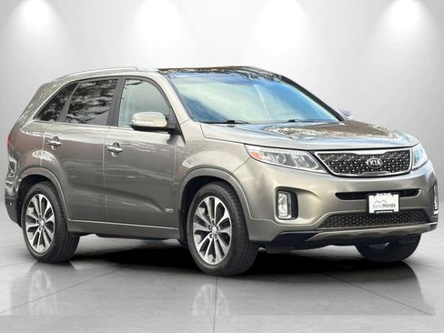 Used 2014 Kia Sorento SX w/ 3rd Row Package AWD/4WD image 9