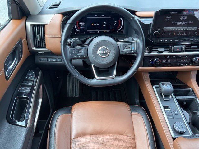 Certified 2022 Nissan Pathfinder Platinum w/ Cargo Package AWD/4WD image 40