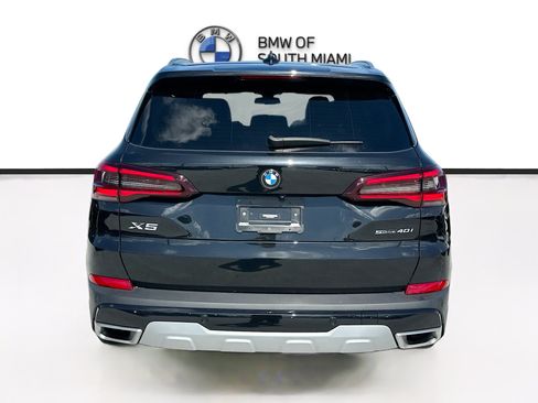 Certified 2023 BMW X5 sDrive40i w/ Premium Package RWD image 6