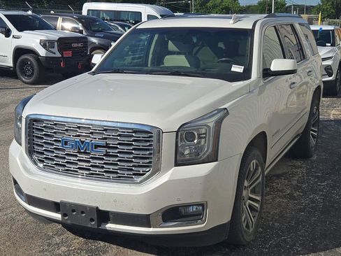 Used 2018 GMC Yukon Denali w/ Denali Ultimate Package RWD image 6
