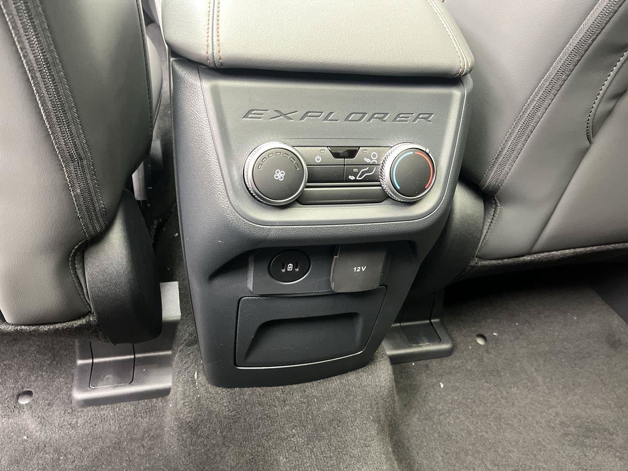 New 2027 Ford Explorer Active w/ Active Comfort Package AWD/4WD image 13