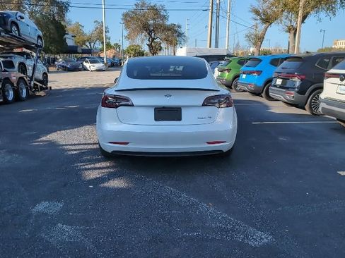 Used 2021 Tesla Model 3 Performance image 6