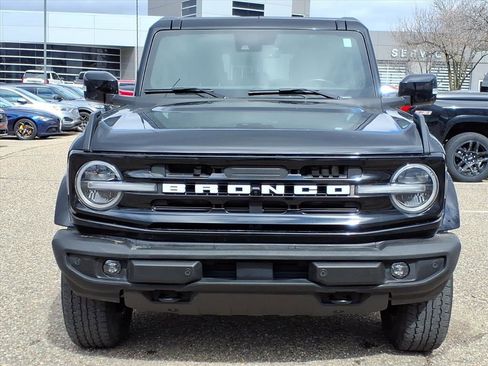 Used 2023 Ford Bronco Outer Banks image 8