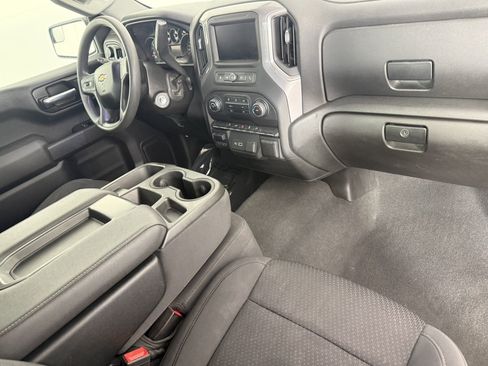 Used 2021 Chevrolet Silverado 1500 Custom AWD/4WD image 11