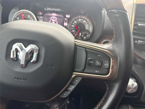 Used 2022 RAM 1500 Limited w/ Body Color Bumper Group image 18