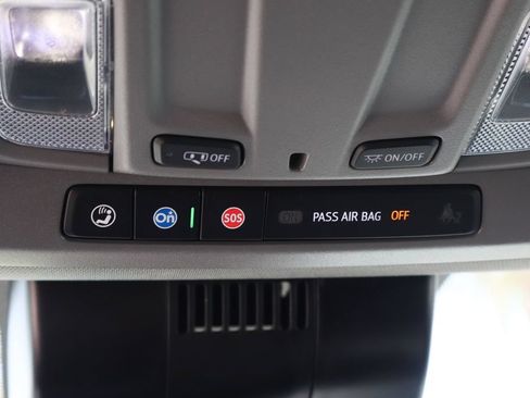 Used 2024 GMC Sierra 1500 Elevation w/ LPO, Elevation Black Package AWD/4WD image 31