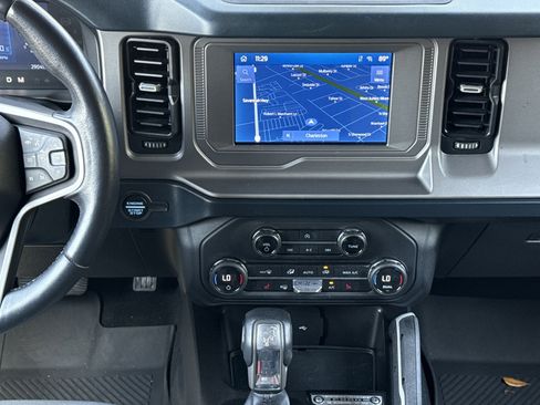 Used 2023 Ford Bronco Outer Banks image 29
