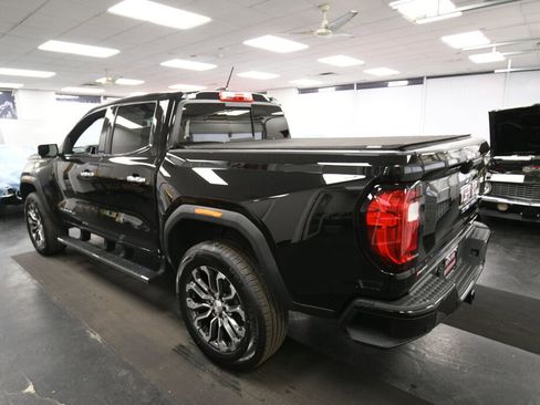 Used 2023 GMC Canyon Denali AWD/4WD image 6