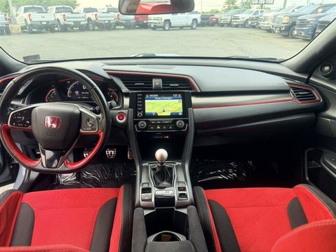 Used 2019 Honda Civic Type R image 17