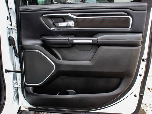 Used 2022 RAM 1500 Laramie image 13