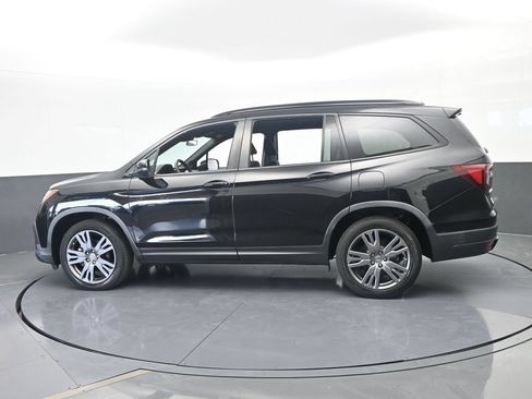 Used 2022 Honda Pilot Sport image 3