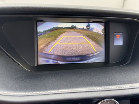Used 2018 Lexus ES 350 w/ Ultra Luxury Package FWD image 24