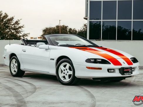 Used 1997 Chevrolet Camaro Z28 w/ Preferred Equipment Group 2 image 30