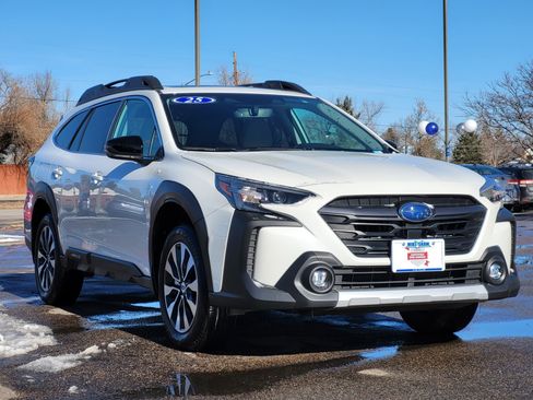 Certified 2025 Subaru Outback Limited image 3