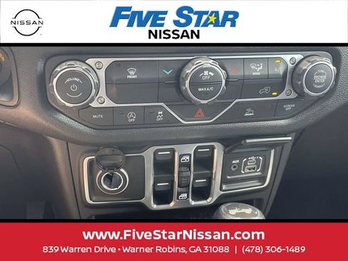 Used 2026 Jeep Wrangler Unlimited Sport AWD/4WD image 30