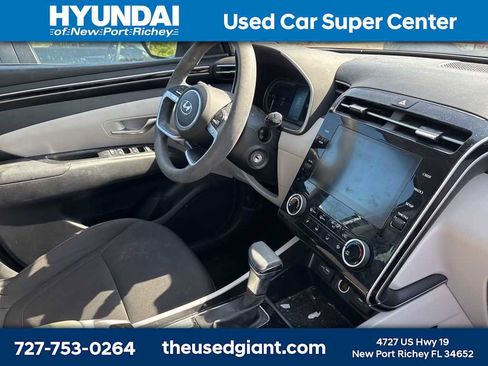 Used 2024 Hyundai Tucson SE image 6