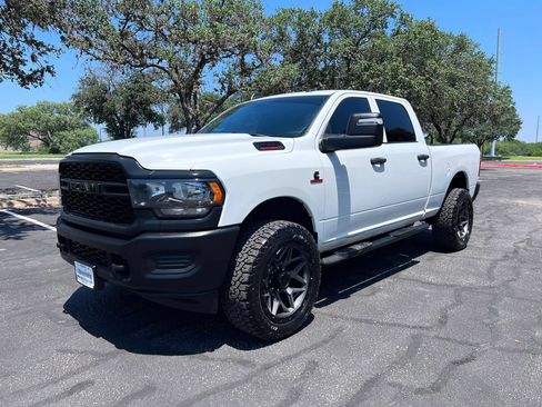 Used 2024 RAM 2500 Tradesman AWD/4WD image 2