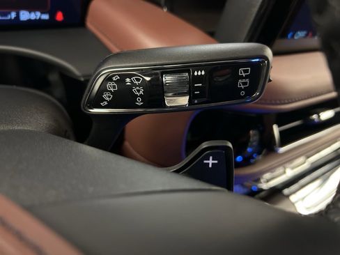 Used 2025 Lincoln Aviator Reserve image 22