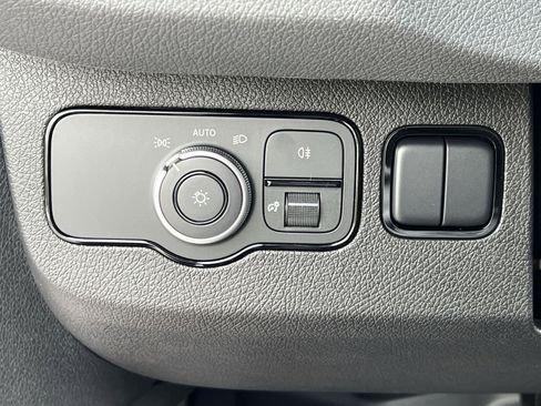New 2026 Mercedes-Benz Sprinter 2500 image 37