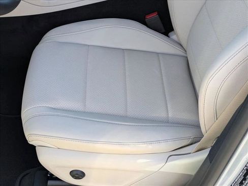 New 2026 Mercedes-Benz GLE 350 4MATIC image 4