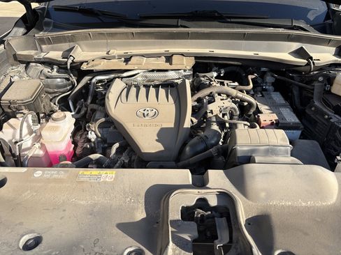 Used 2024 Toyota Grand Highlander Limited image 35