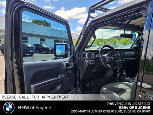 Used 2020 Jeep Wrangler Unlimited Sport AWD/4WD image 21