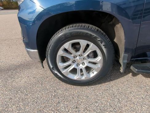 Certified 2022 Chevrolet Silverado 1500 LTZ w/ LTZ Premium Package image 33