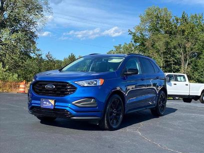 Certified 2024 Ford Edge SE w/ Black Appearance Package