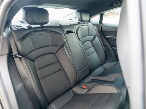 Certified 2025 Porsche Taycan AWD/4WD image 21