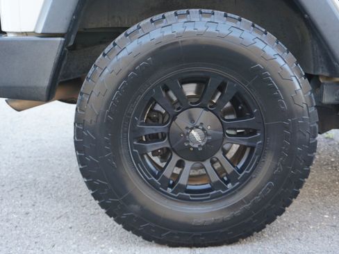 Used 2016 Jeep Wrangler Unlimited Sport AWD/4WD image 12