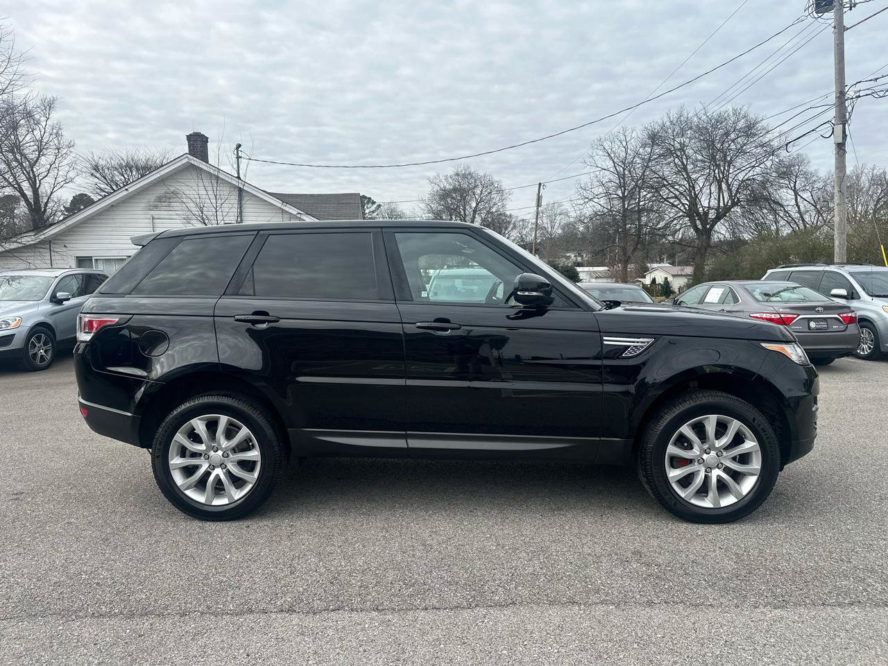 Used 2017 Land Rover Range Rover Sport HSE AWD/4WD image 8