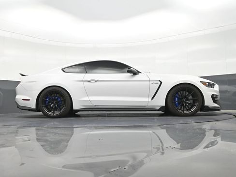 Used 2018 Ford Mustang Shelby GT350 w/ Electronics Package RWD image 31