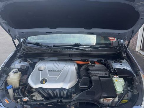 Used 2013 Hyundai Sonata Hybrid FWD image 17